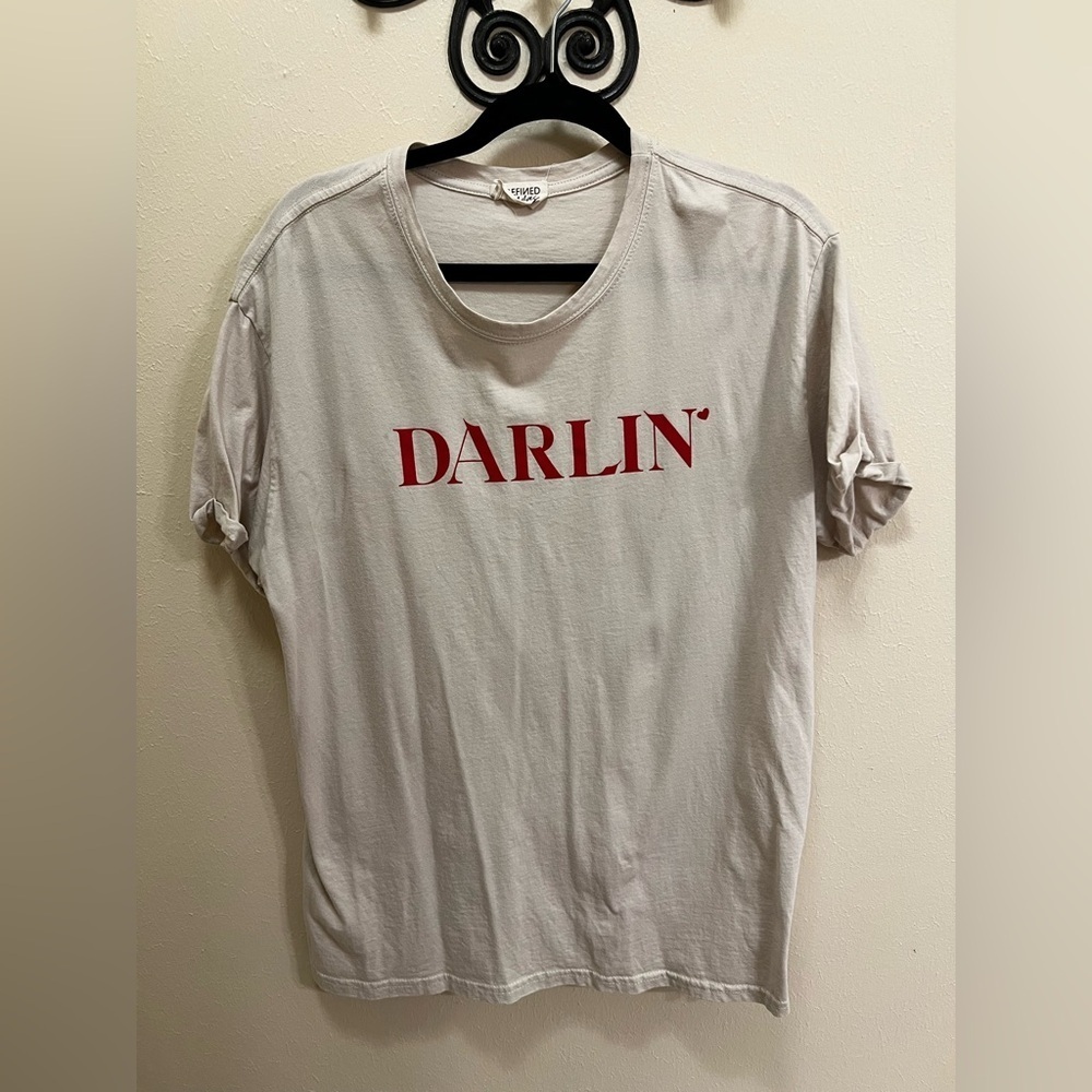 Uniqlo Light Gray Tee with Red Graphic
